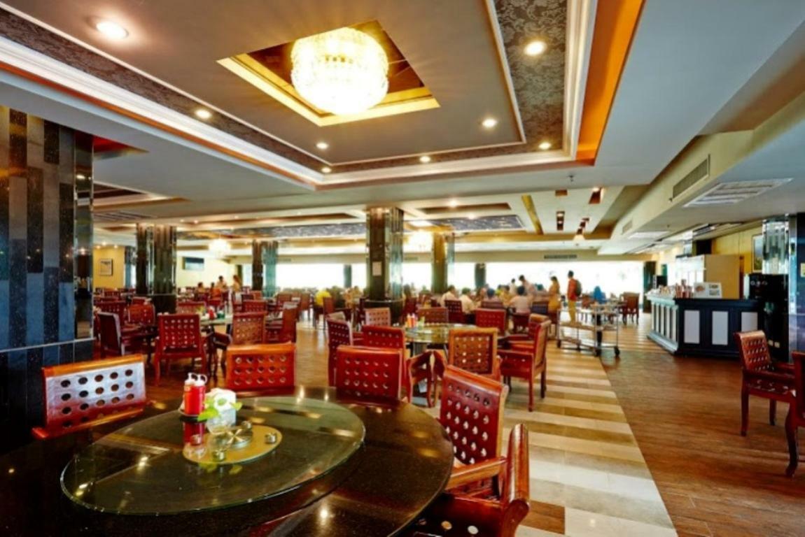 Ease Jomtien Hotel Kültér fotó